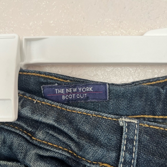 Vigoss The New York Bootcut Jeans Size 26 Waist Medium Wash - Picture 4 of 11